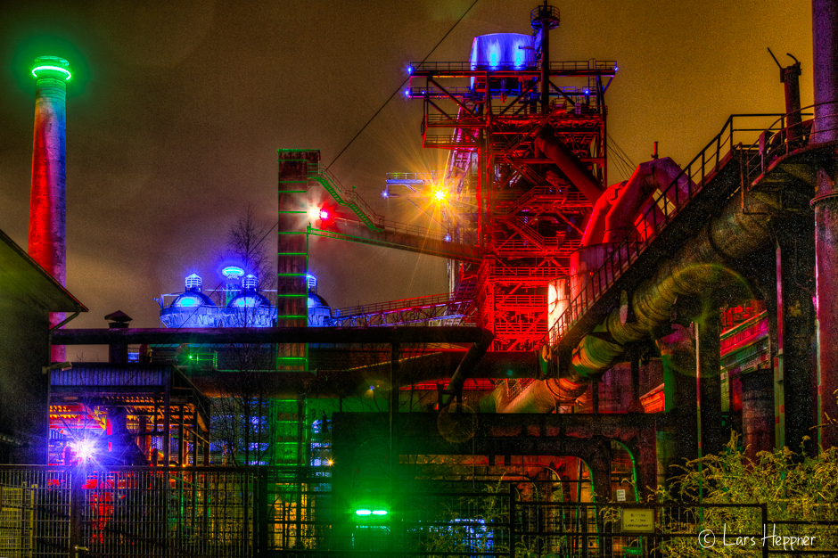 Landschaftspark Duisburg-Nord bei Nacht als HDR-Foto