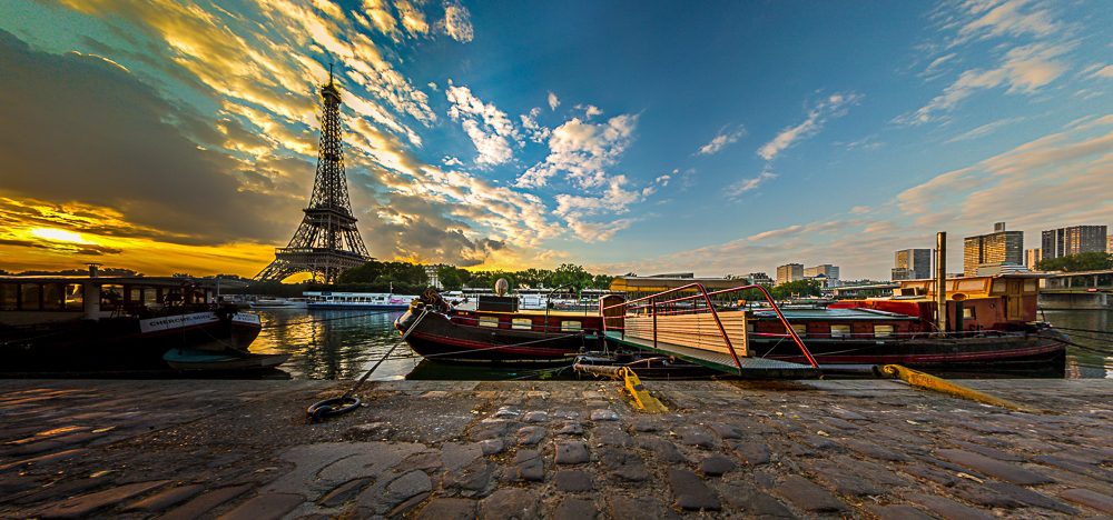 Flächenpanorama: Paris zum Sonnenaufgang Flächenpanorama: Paris zum Sonnenaufgang