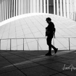 Streetfotografie in Luxemburg. Platz vor der Philharmonie