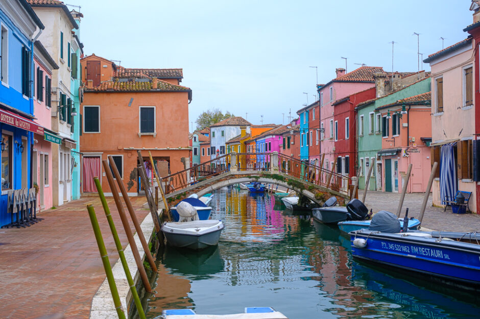 Fotospots Venedig - Entdecke die Highlights und Lowlights 2 Fotospots Venedig: Burano ist ein idealer Spot für Street-Fotografie